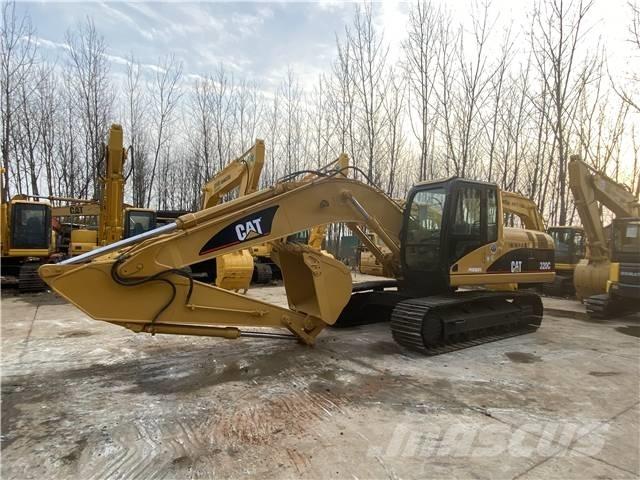 CAT 320C Гусеничні екскаватори