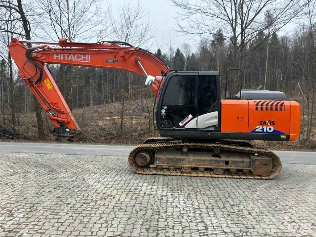 Hitachi ZX 210-6 Гусеничні екскаватори