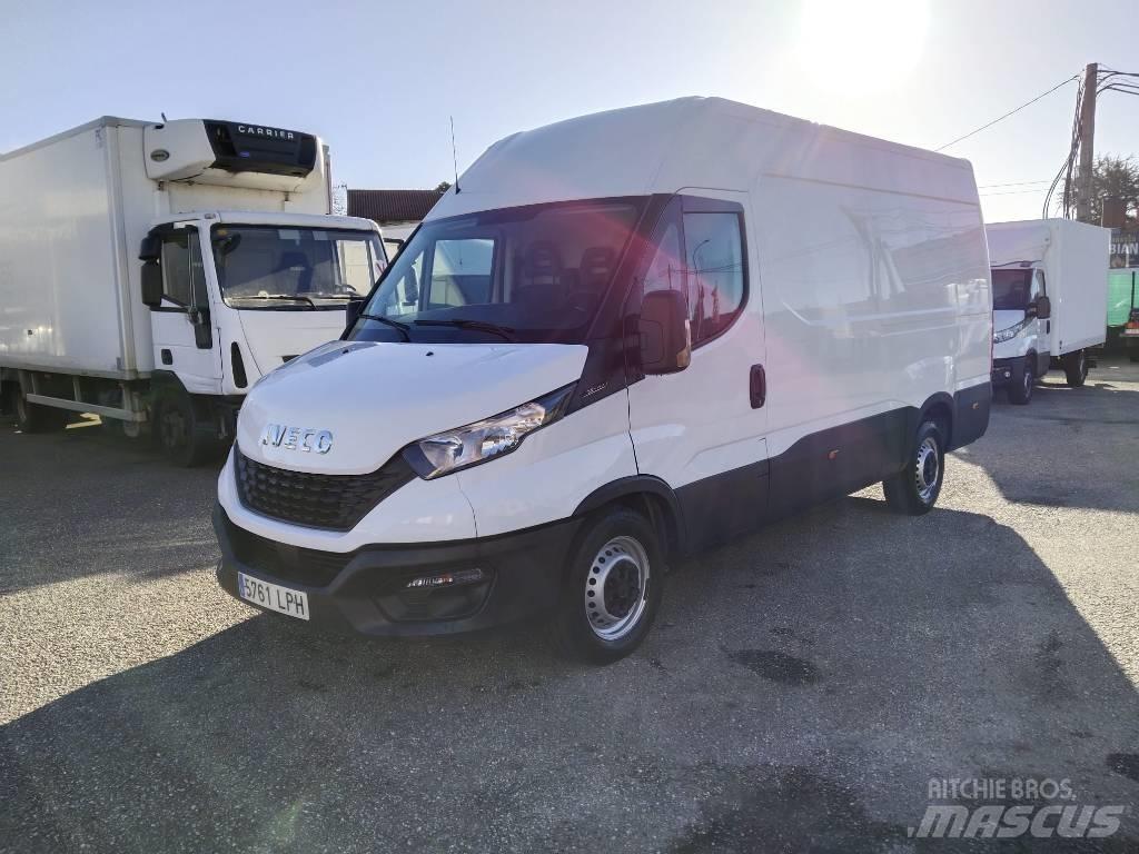 Iveco DAILY 35S16 Панельні фургони