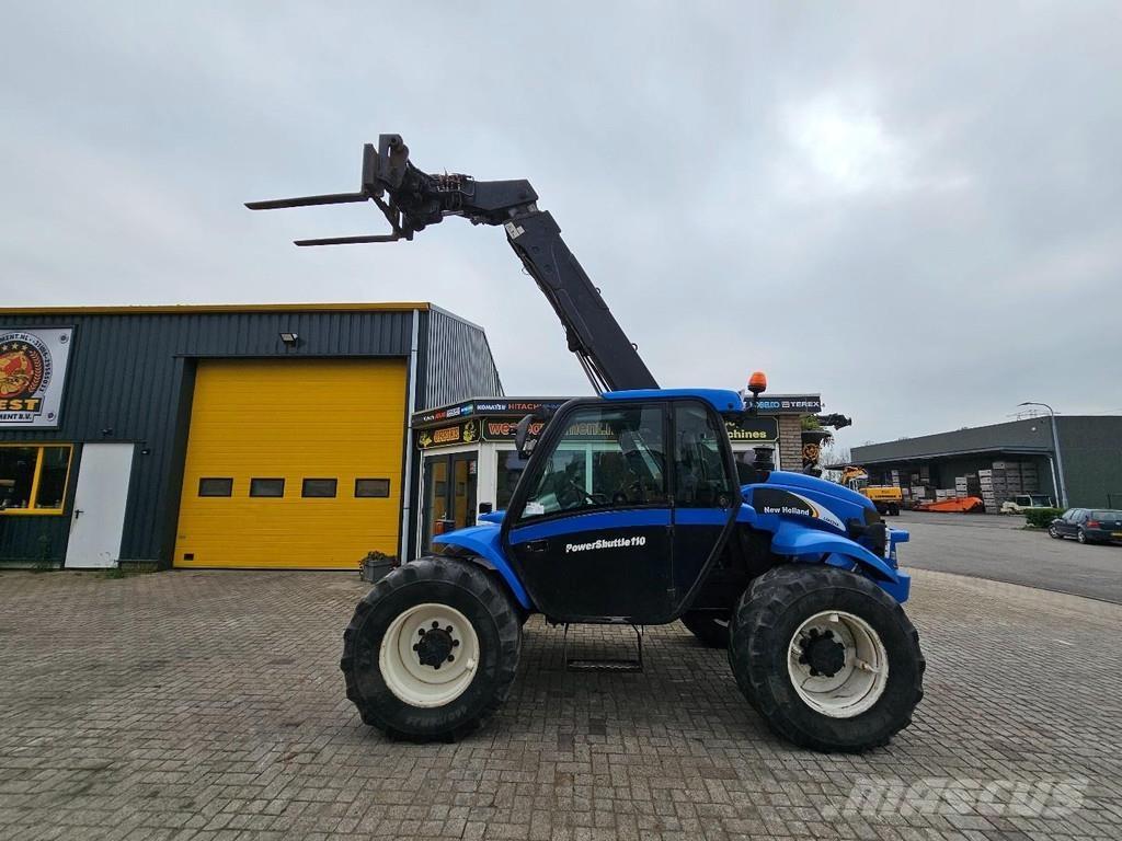 New Holland LM435A Телескопічні навантажувачі