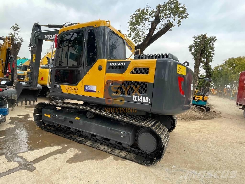 Volvo EC 140 D Гусеничні екскаватори