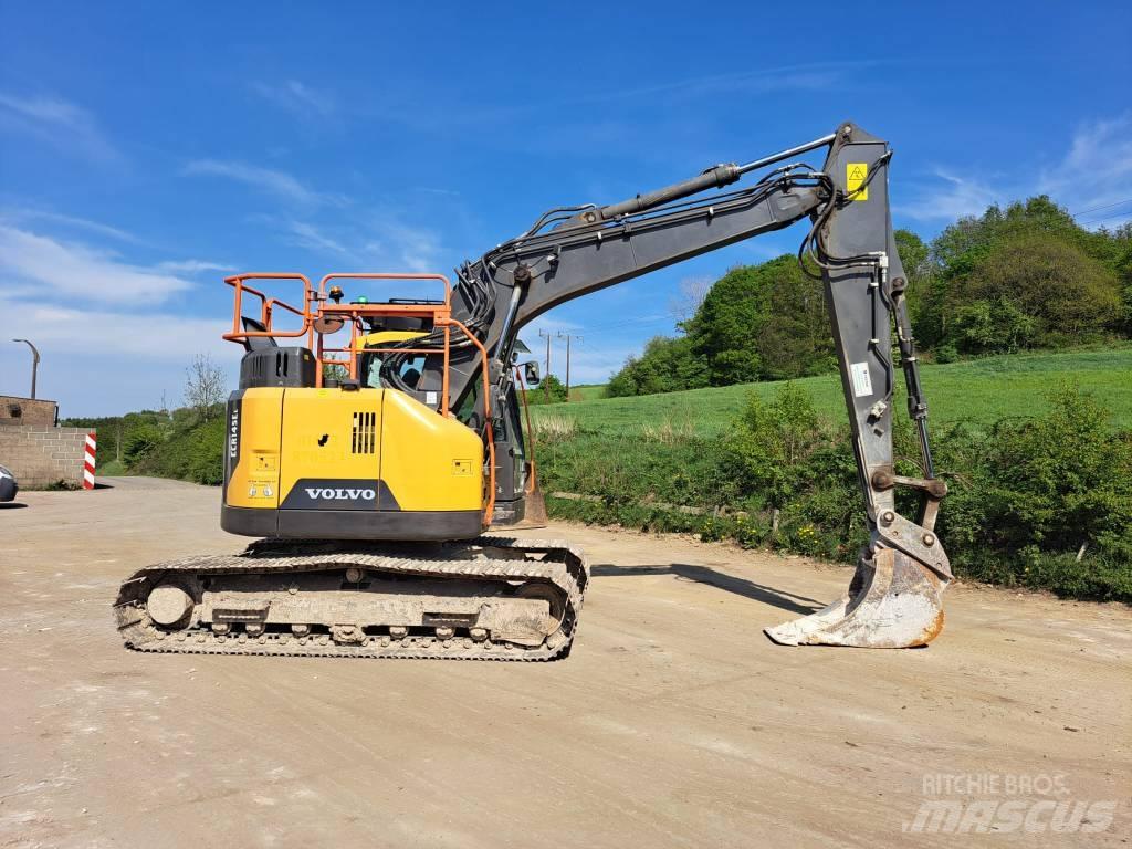 Volvo ECR 145 E Гусеничні екскаватори