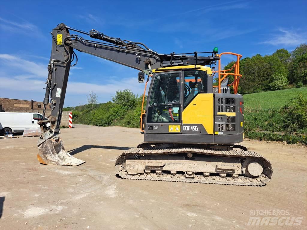 Volvo ECR 145 E Гусеничні екскаватори