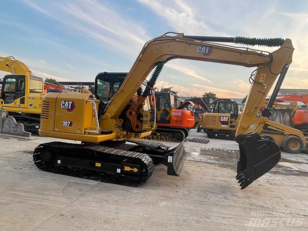 CAT 307 E Середні екскаватори 7т. - 12т.