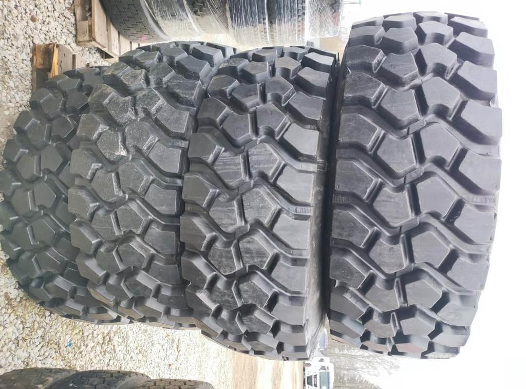  23.5 R25 tires Шини