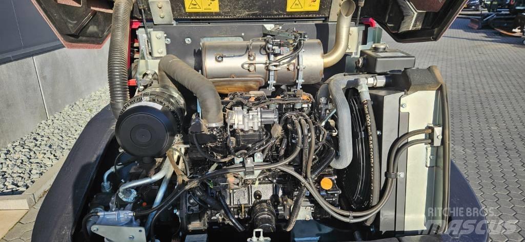 Yanmar V 80 Фронтальні навантажувачі