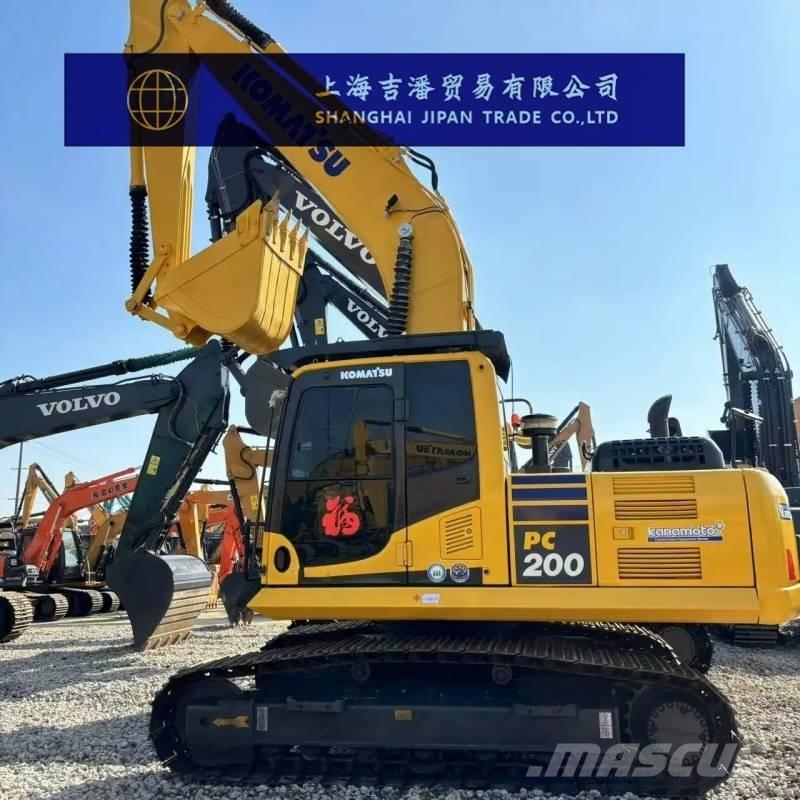 Komatsu PC 200 Гусеничні екскаватори