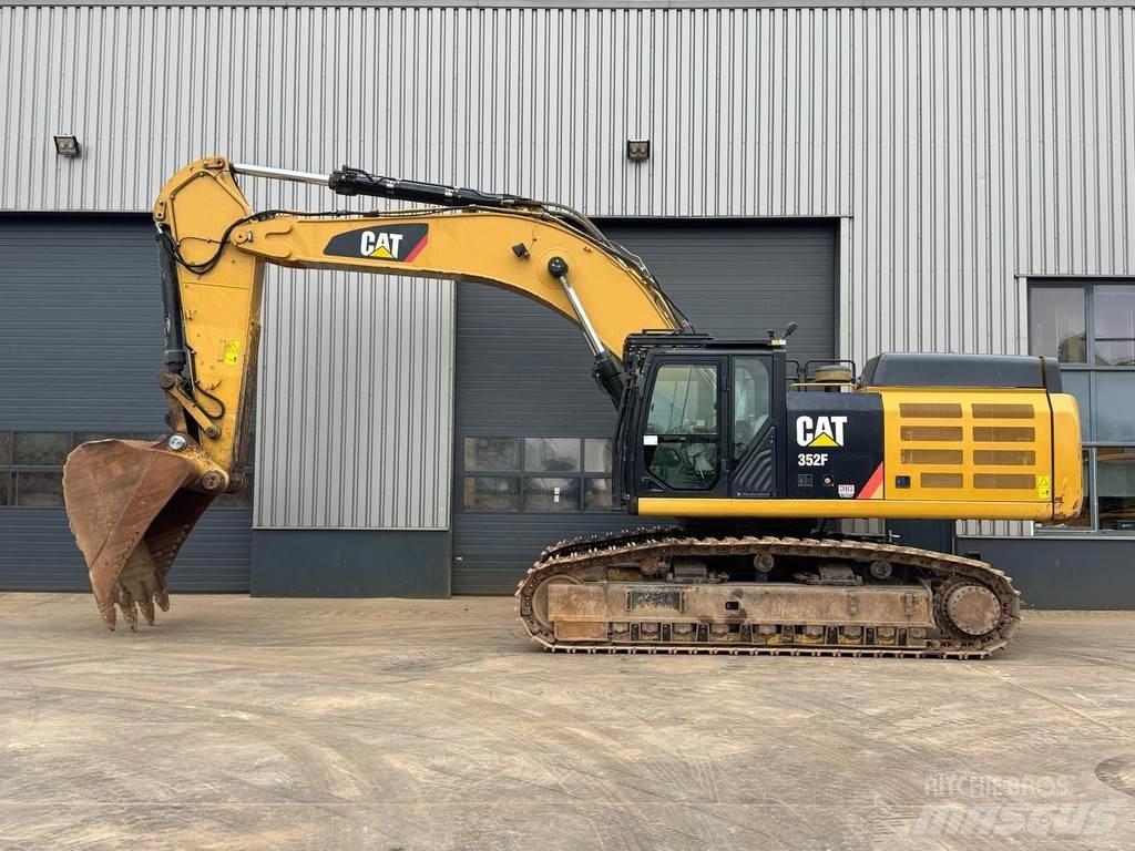 CAT 352F Гусеничні екскаватори