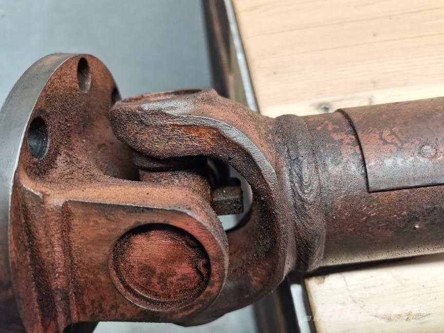 Merlo P 34.7 {shaft } Двигуни