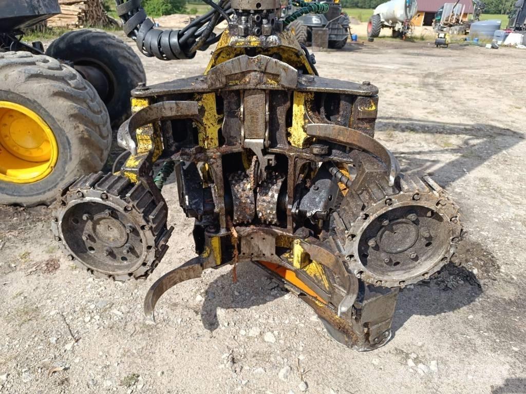 John Deere 1270 D Харвестери