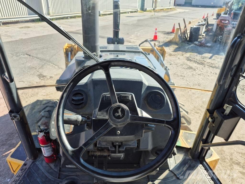 John Deere 310 L Екскаватори-навантажувачі