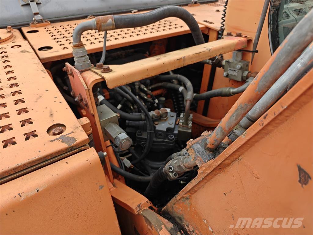 Doosan DX 225 LC Екскаватори з великим вилітом