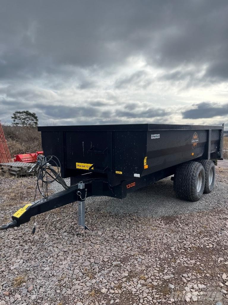 Palmse Trailer D1300 Самосвальні причепи