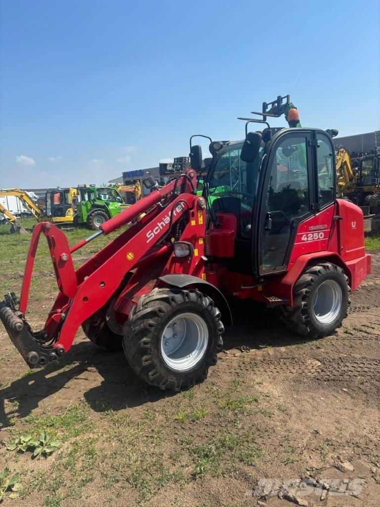 Schäffer 4250 Малі навантажувачі