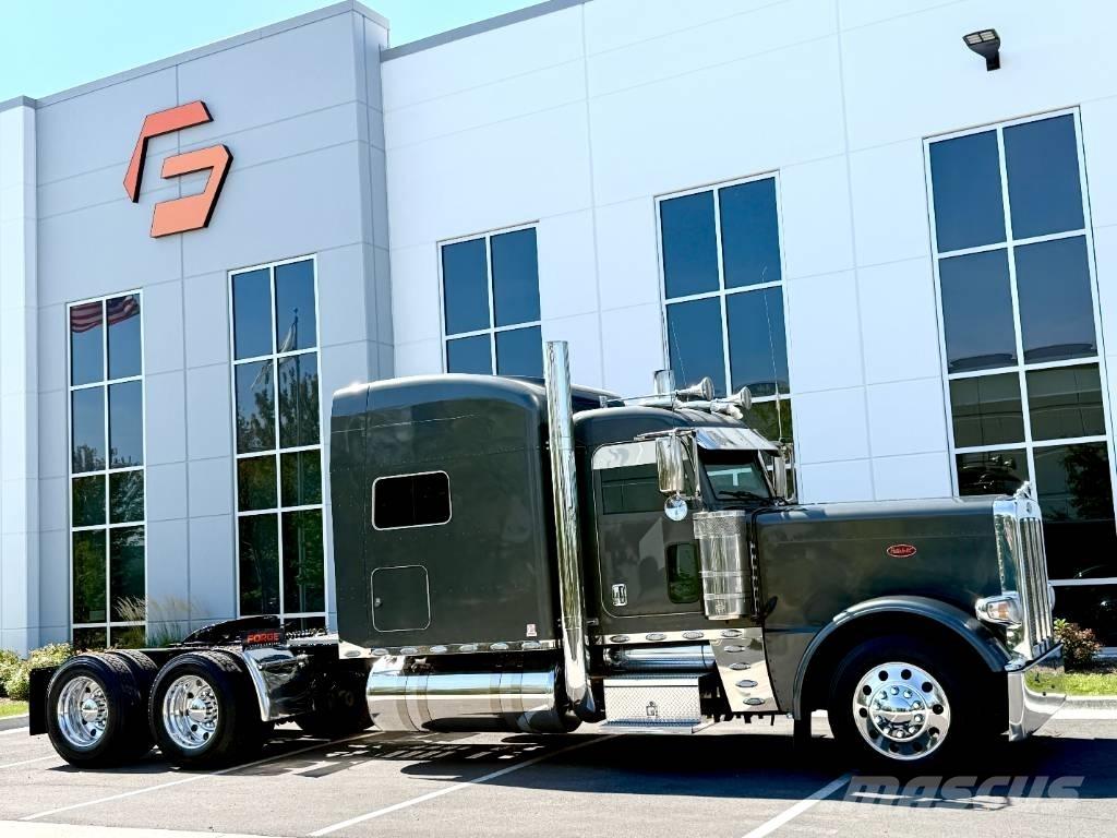 Peterbilt 389 Тягачі