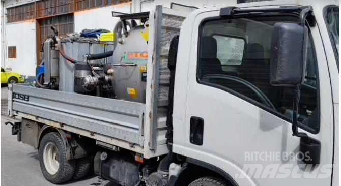 Isuzu N 1R 87A Фургони