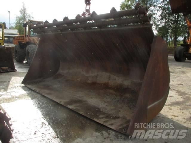CAT 992 C Ковші
