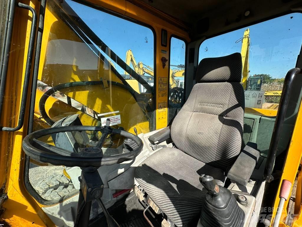 Liebherr A 900 B Колісні екскаватори