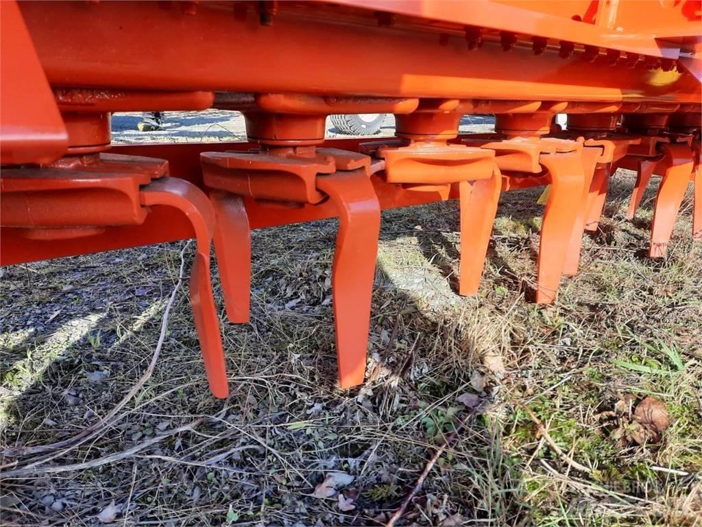 Kuhn HRB 303 D Поглинальні борони / грунтові фрези