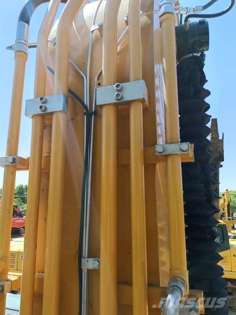 Sany SY 235 Середні екскаватори 7т. - 12т.