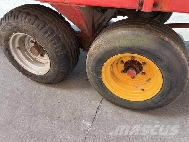Taarup 1030 Причепи із самозавантаженням