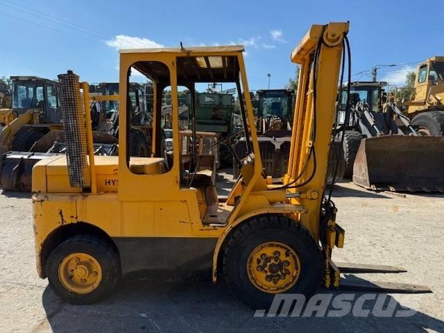Hyster H 70 C Дизельні навантажувачі