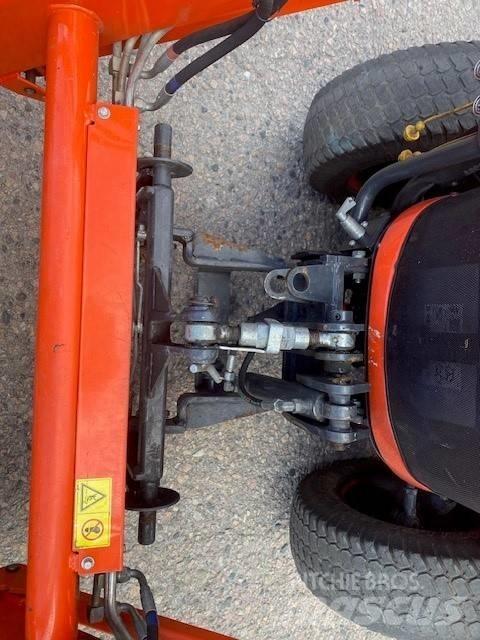 Kubota SWT37 Трактори