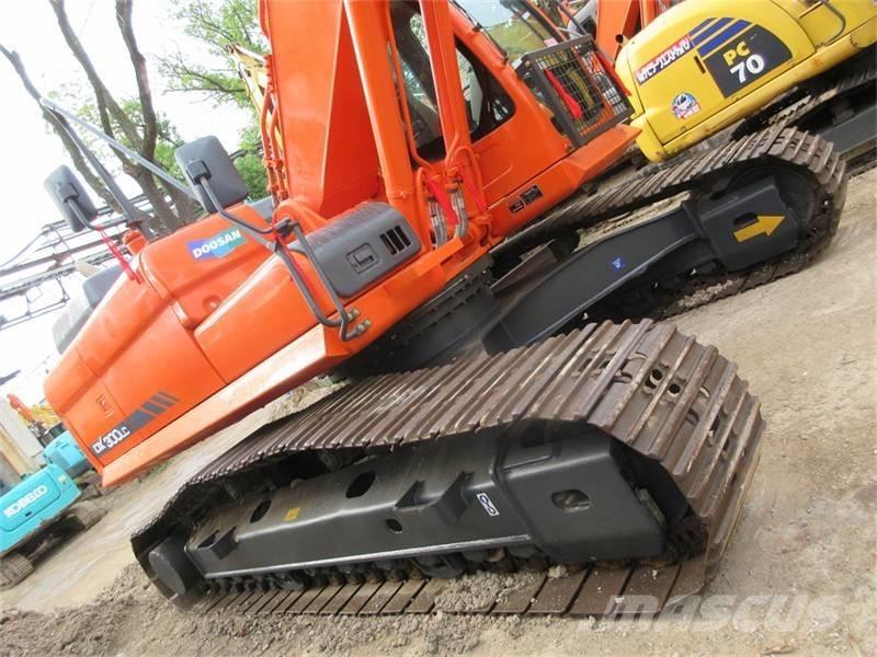 Doosan DX 340 Гусеничні екскаватори