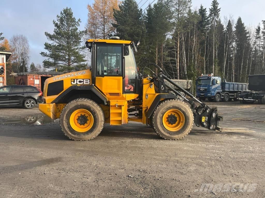JCB 413K Фронтальні навантажувачі