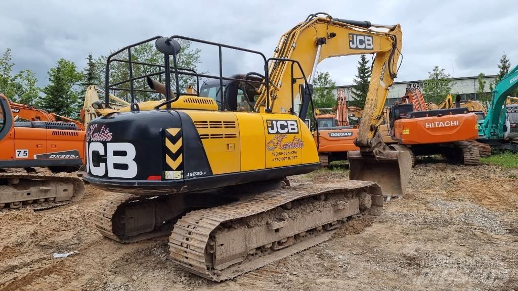 JCB JS 220 LC Гусеничні екскаватори