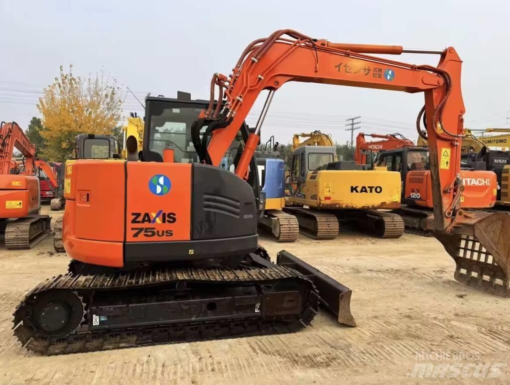 Hitachi ZX 75 US Середні екскаватори 7т. - 12т.