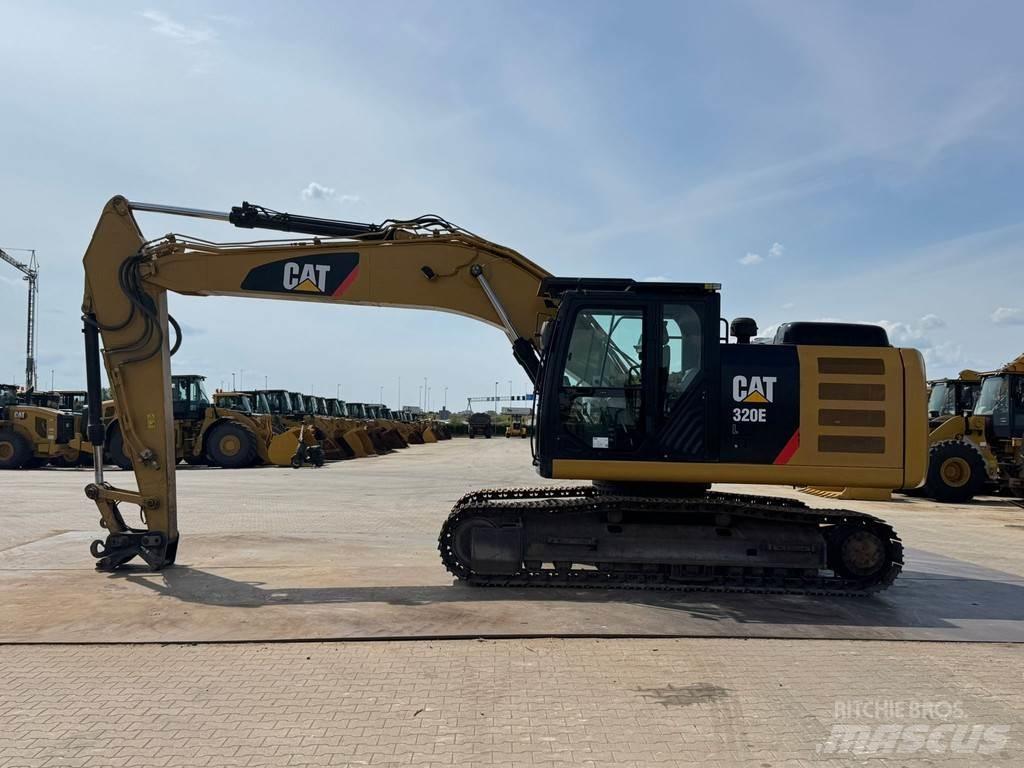 CAT 320E Гусеничні екскаватори