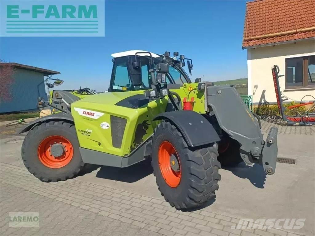CLAAS scorpion 746 Телескопічний навантажувач