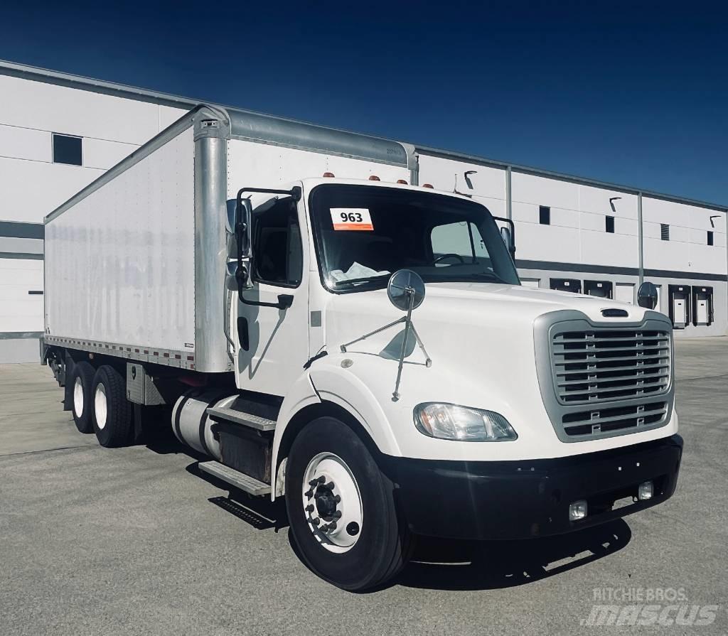 Freightliner M 106 Фургони