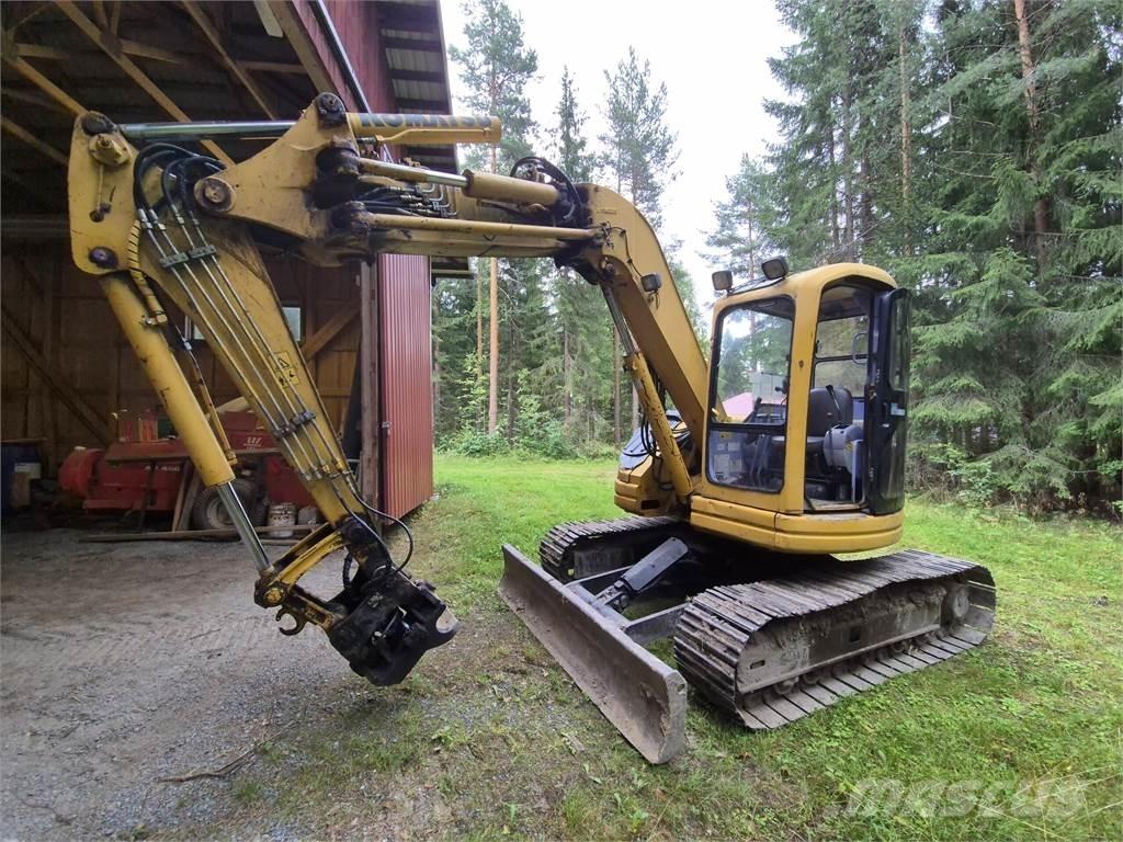 Komatsu PC75 UU Гусеничні екскаватори