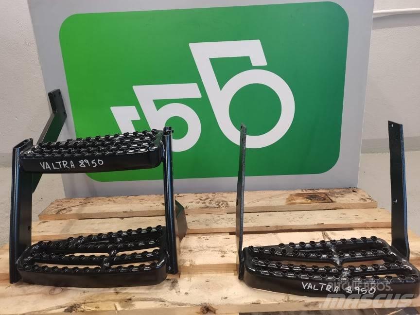 Valtra 8550 stairs Кабіна