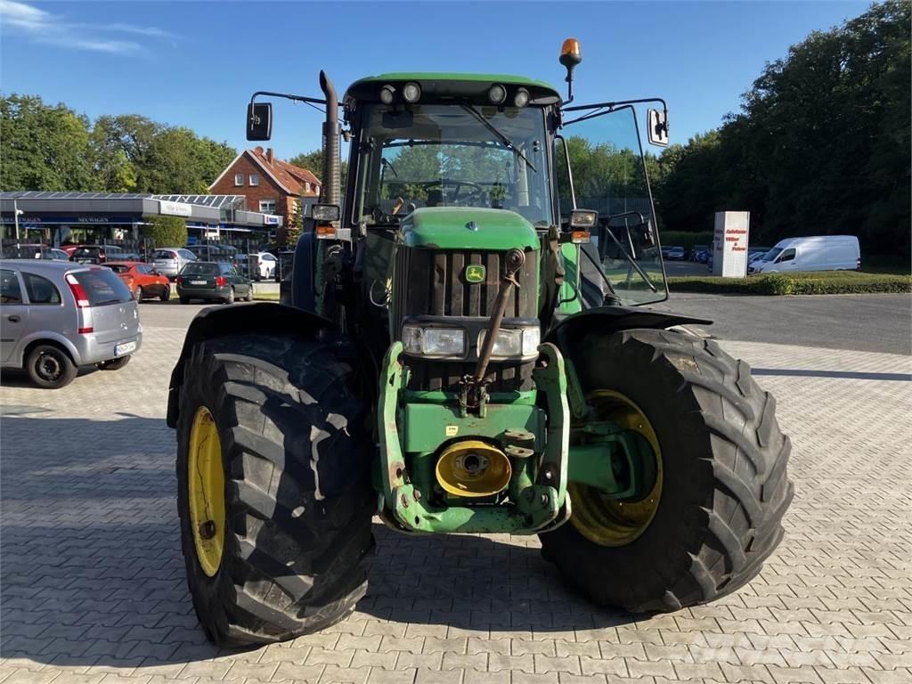 John Deere 6920 S Трактори