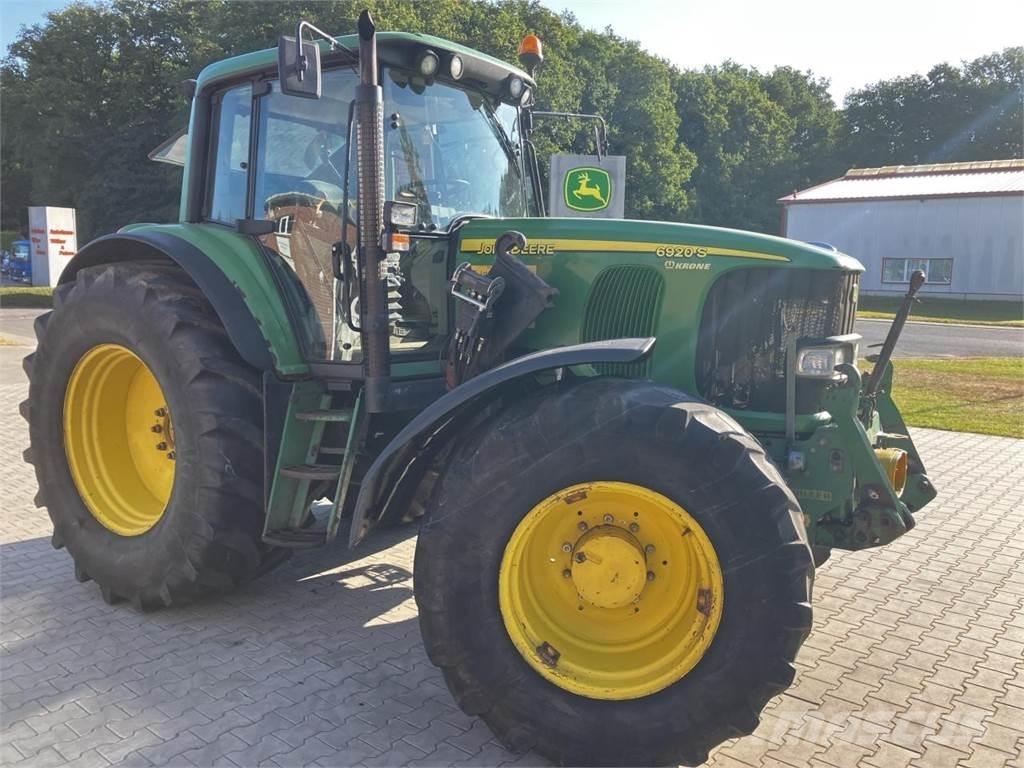 John Deere 6920 S Трактори