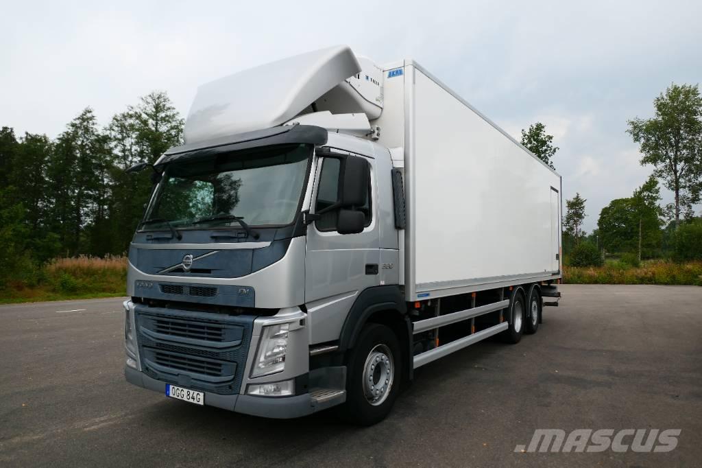 Volvo Fm330 6x2*4 Рефрижератори