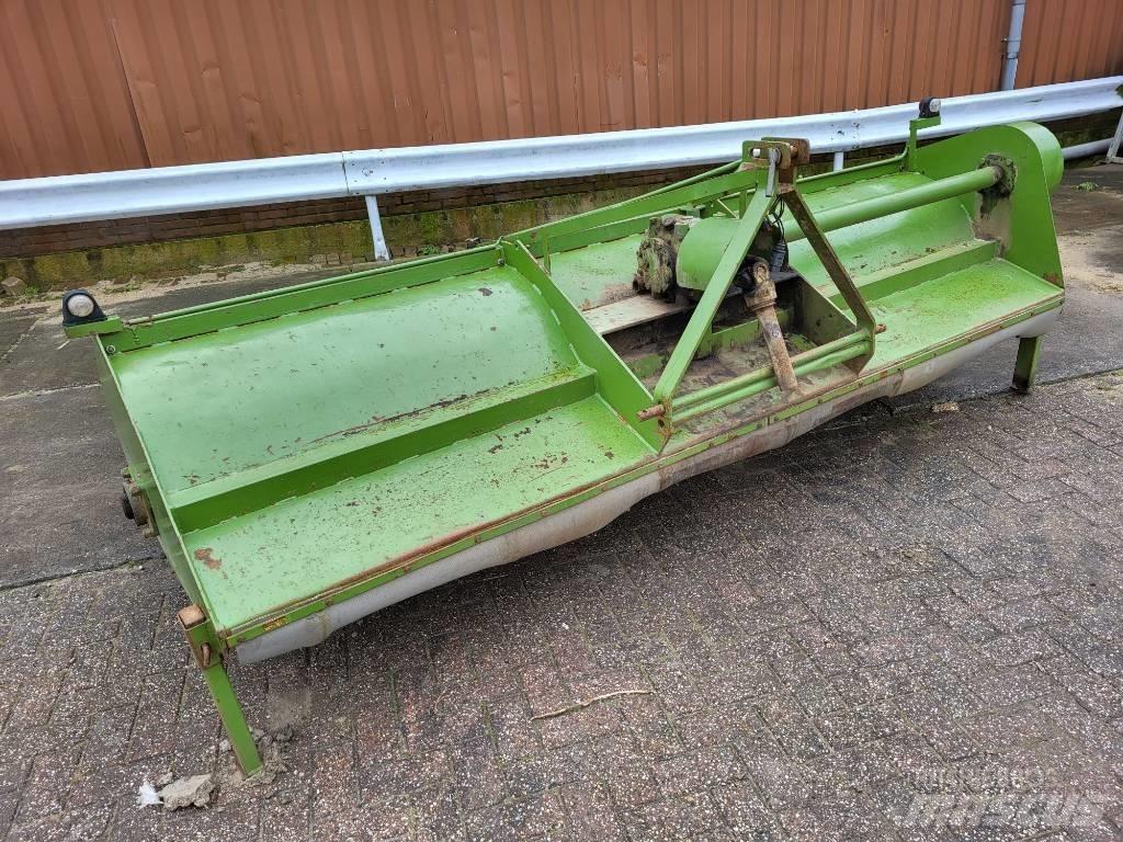 Baselier LK4 видаляють бадилля