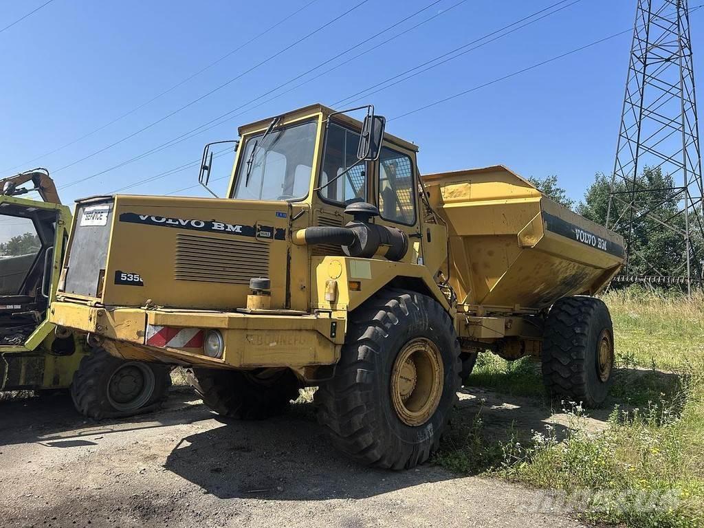 Volvo A25BM Зчленовані самоскиди