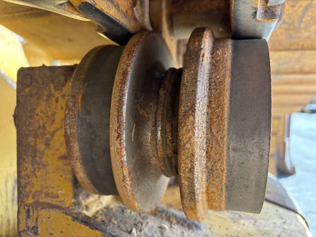 CAT D 6 K 2 LGP Гусеничні бульдозери