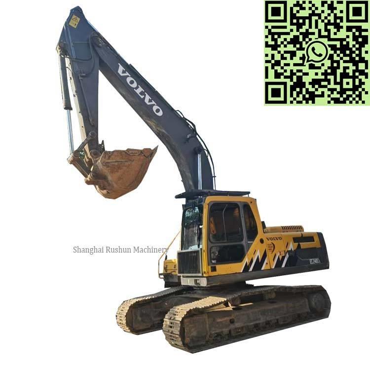 Volvo EC240 Гусеничні екскаватори