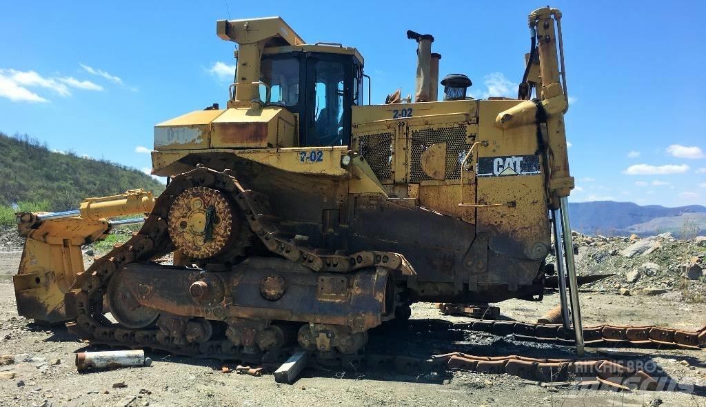 CAT D 11 R Гусеничні бульдозери