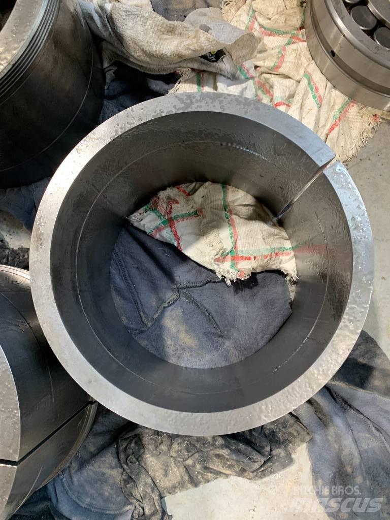  SKF AOH 24156/245 Осі