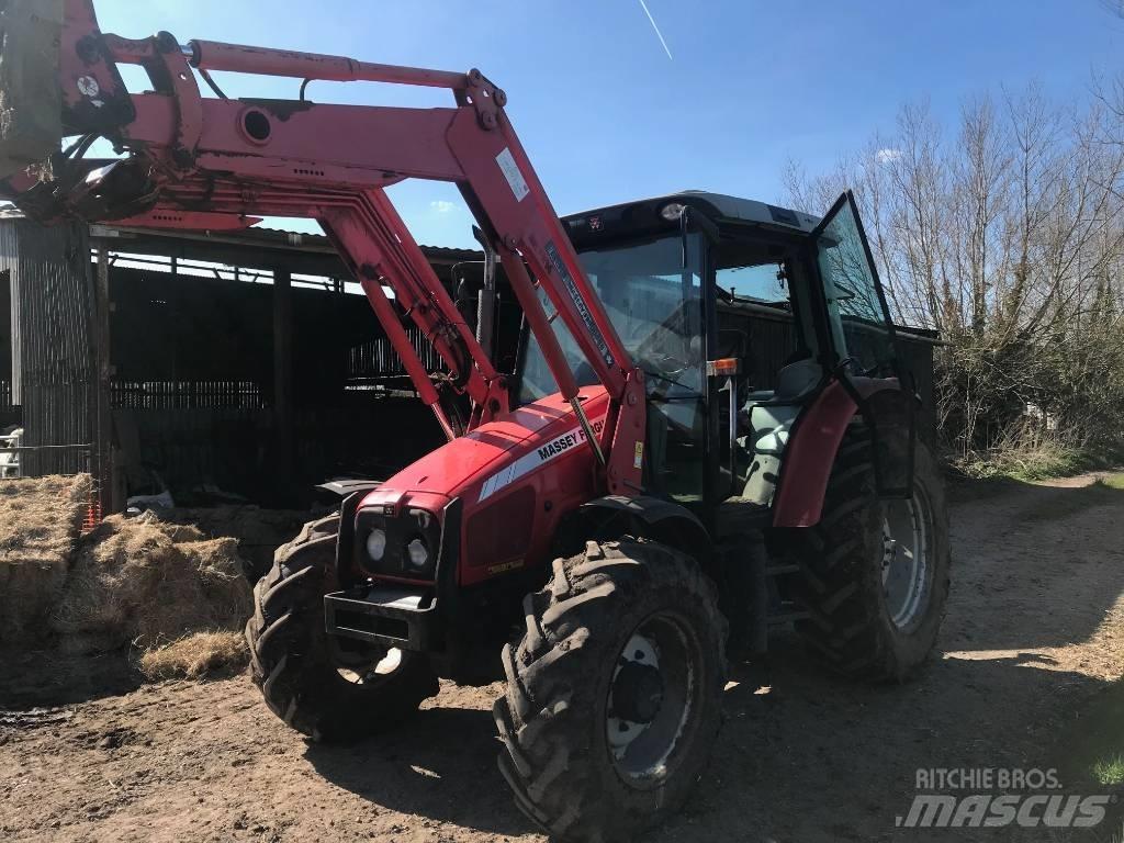 Massey Ferguson 5455 Трактори