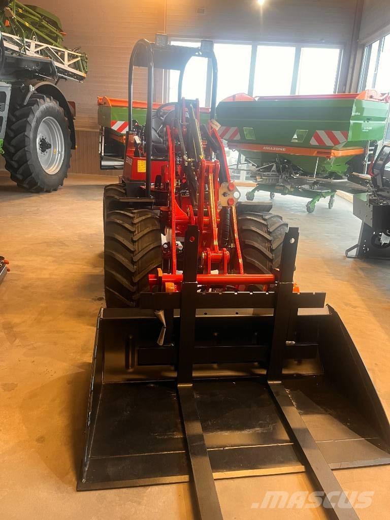 Thaler 2230S Багатофункціональне обладнання для вантажних і землекопальних робіт