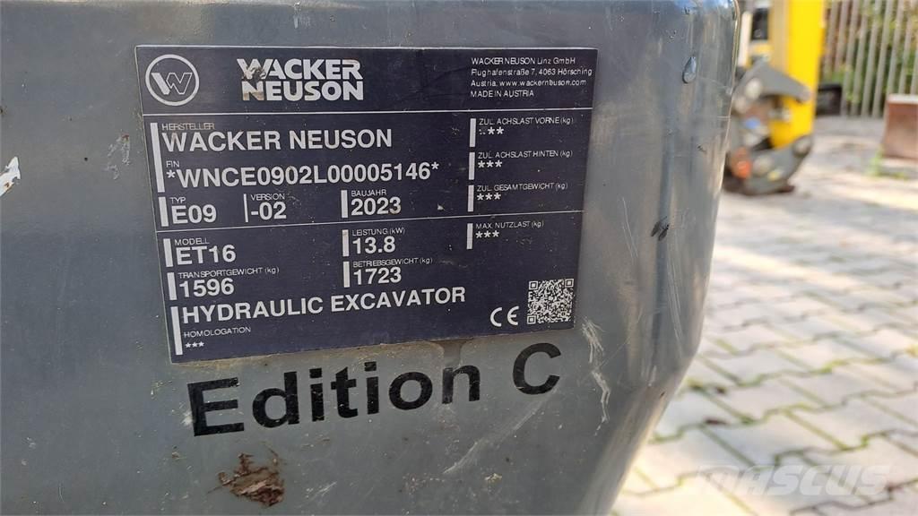 Wacker Neuson ET16 Гусеничні екскаватори