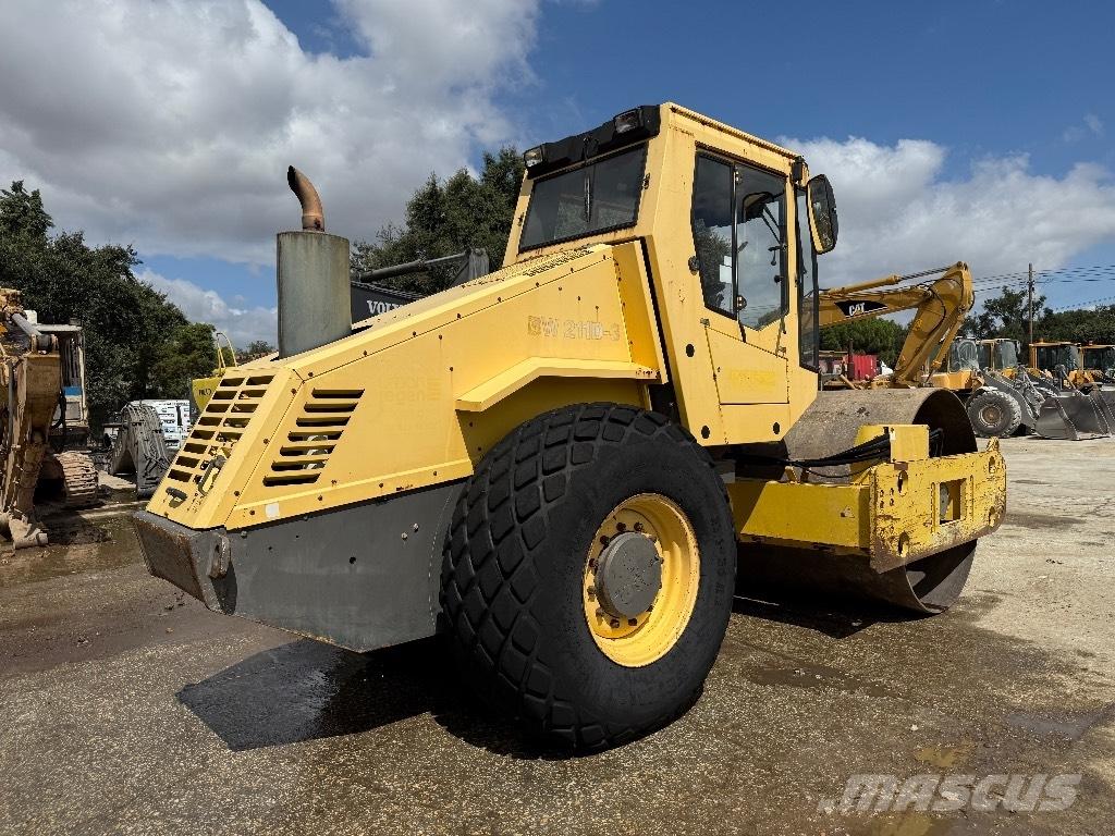 Bomag BW 211 D-3 Котки тротуарні
