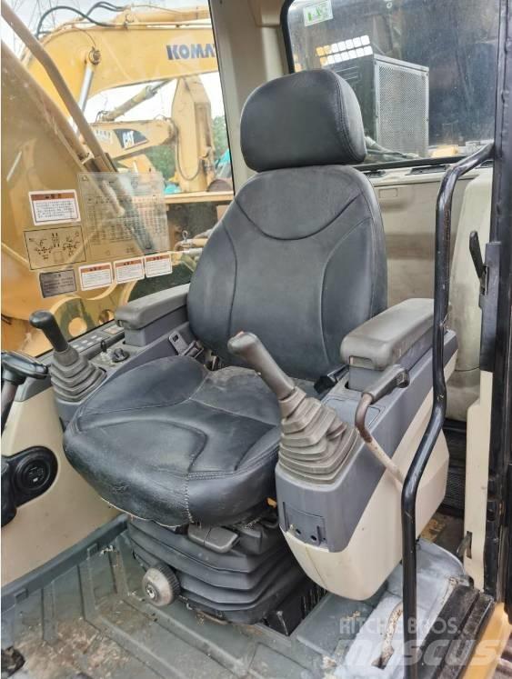 CAT 330DL Гусеничні екскаватори